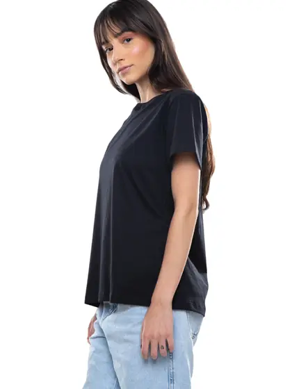 Babylook personalizada com a estampa da sua marca, produzida pela Gubo